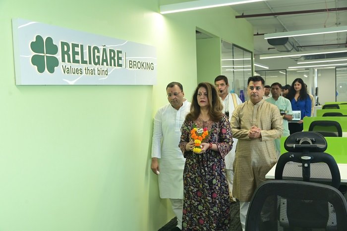 Dr Rashmi Saluja inaugurates new Religare Broking Corporate Office @ Suraksha Ace, Andheri East Mumbai…