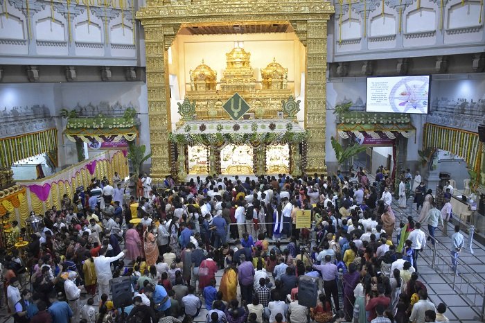 Over 2 Lakh people visit ISKCON Bangalore on Janmashtami