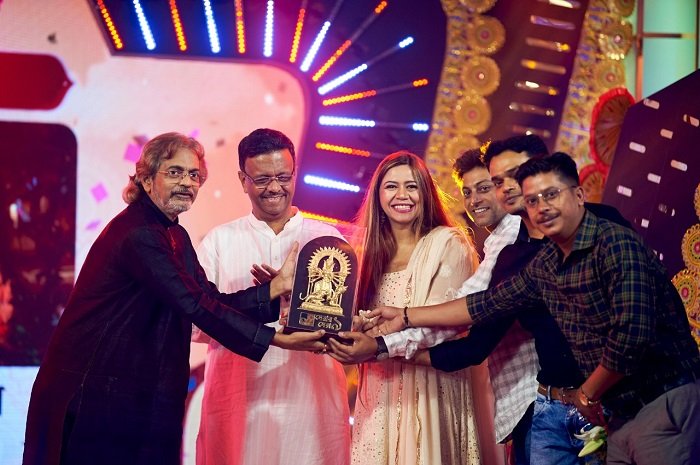 Award recipient with Kolkata Mayor Janab Firhad Hakim