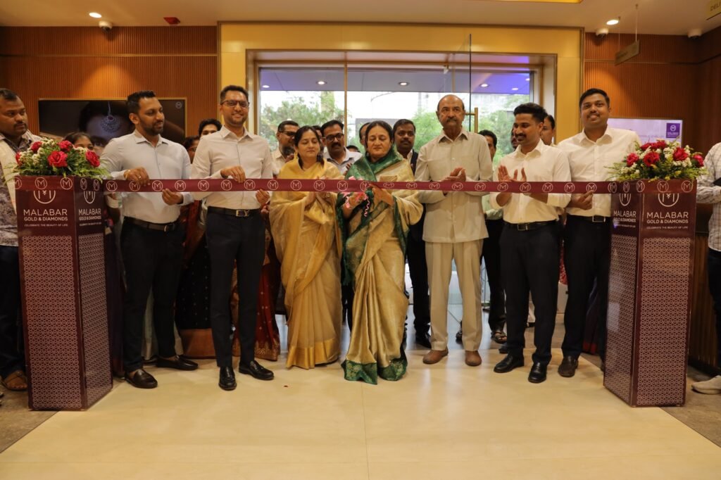 Malabar Gold & Diamonds Shines Bright in Latur with its first store launch