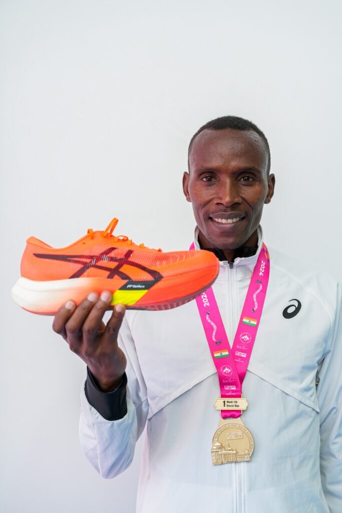 ASICS Athlete Peter Mwaniki Leads Victory at TCS World 10K Bengaluru 2024