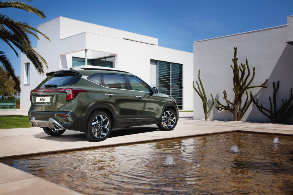 Kia Launches 2024 Refreshed Seltos; new HTK+ variants with Petrol IVT and Diesel AT at INR 15.4 and 16.9 Lakhs respectively