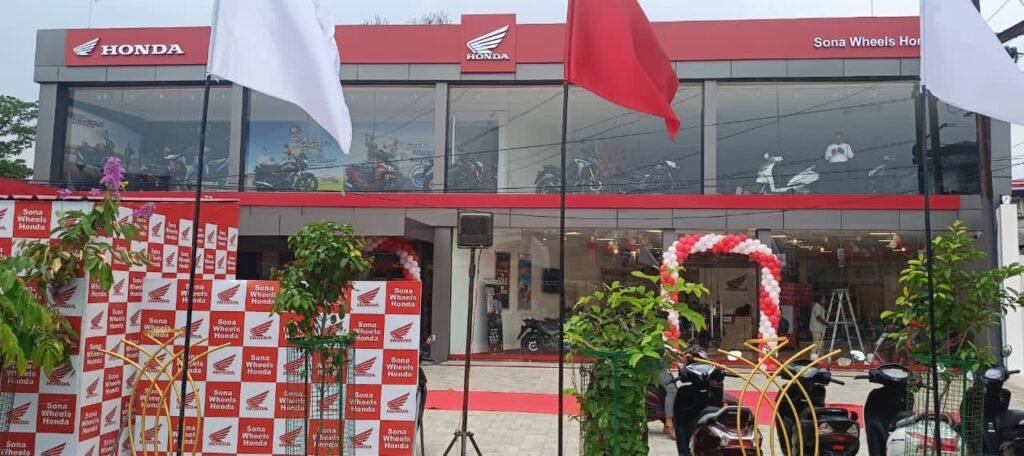 Honda Motorcycle and Scooter India Opens Red Wing Dealership in Siliguri, West Bengal