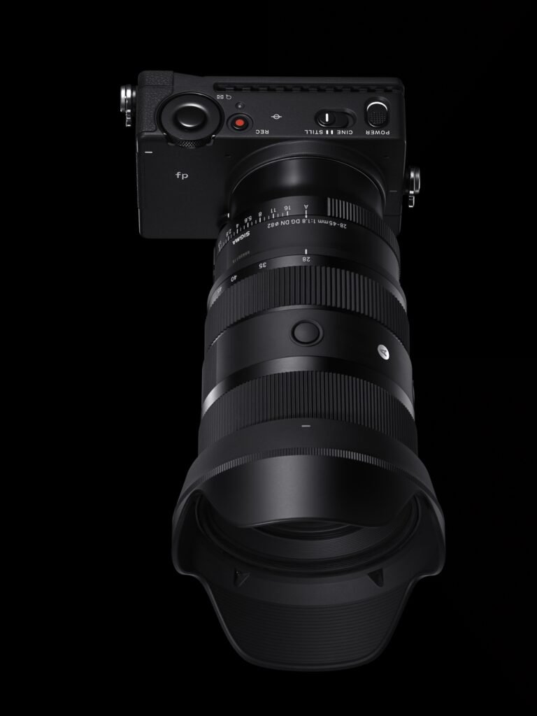 SIGMA Unveils Groundbreaking 28-45mm F1.8 DG DN  Art Lens: The World's First Full-Frame F1.8 Zoom
