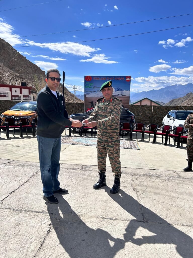 Renault India contributes Renault Kiger, Kwid and Triber to 14 Corps, Northern Command, Indian Army