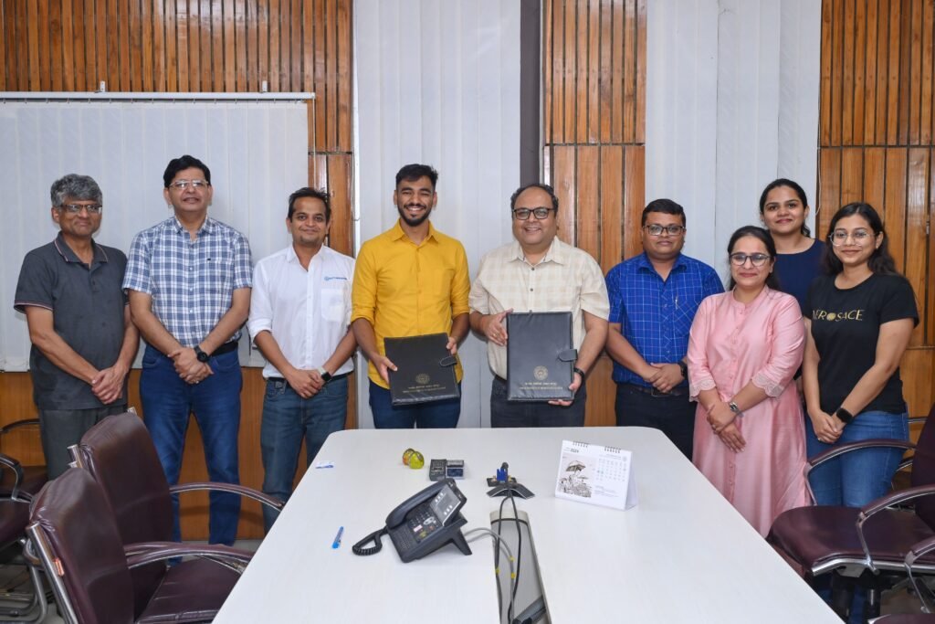 IIT Kanpur Partners with Starkenn Technologies Private Limited to Develop Cutting-Edge mmWave Antennas for Advanced Driver Assistance Systems