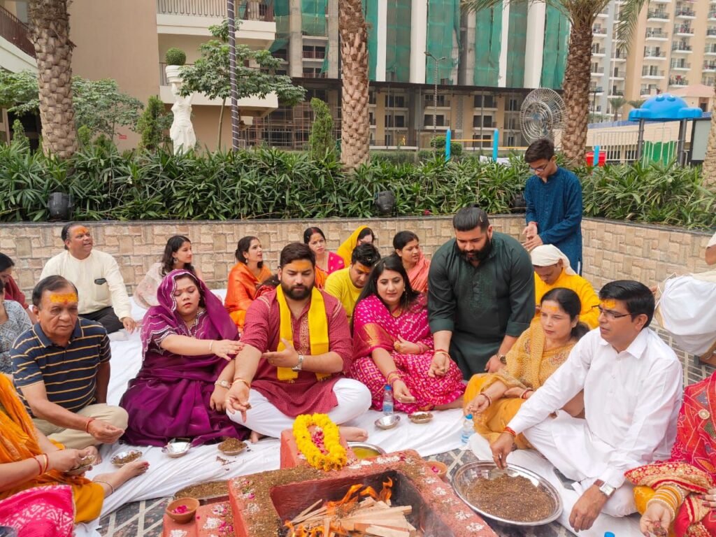 "Inaugural Celebration: Temple at SKA Divya Towers Hosts Grand Bhajan Evening and Feast"