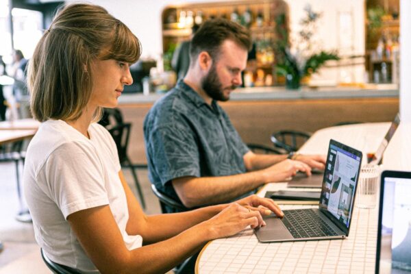 Explaining Cloud Hosting vs Traditional Hosting